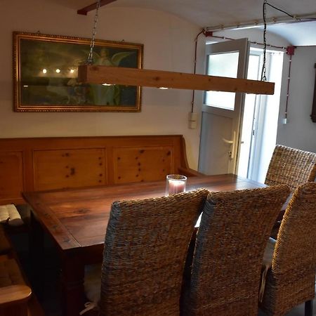 Zimmer Baerbel Forbau Luaran gambar